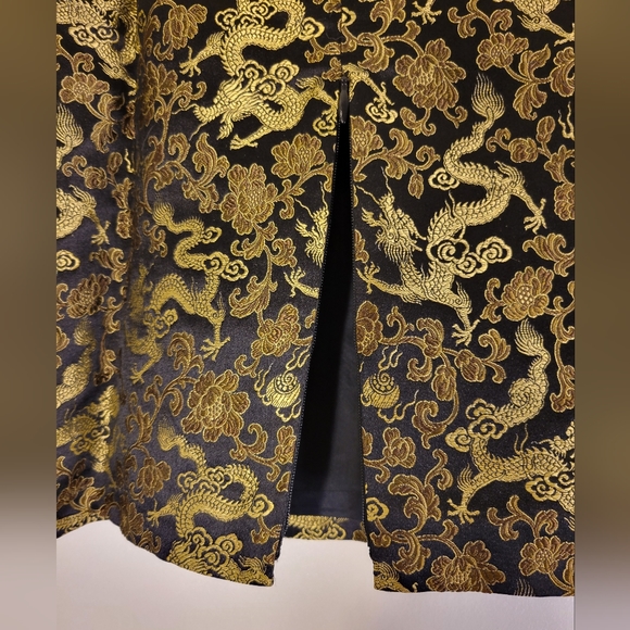 Daniel & Rebecca gold dragon skirt - Picture 2 of 7